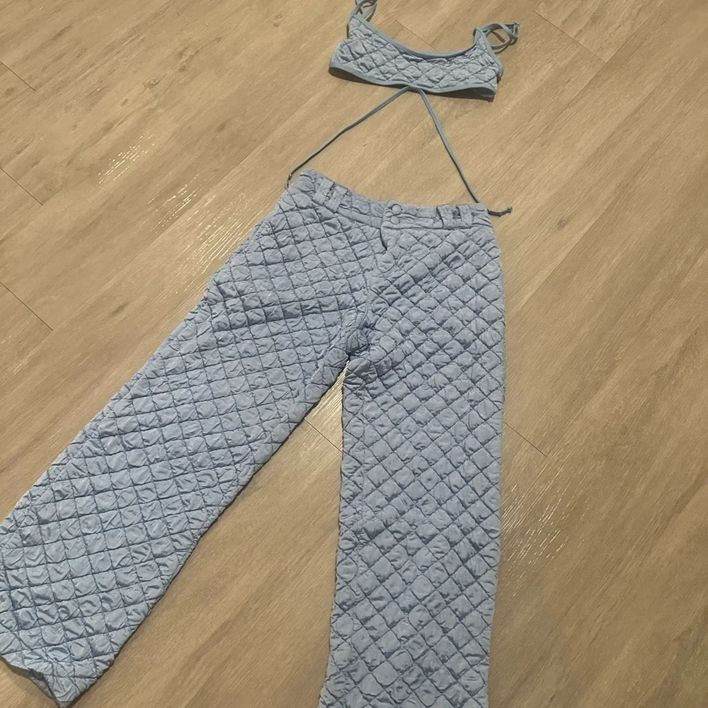 SOLD - Picture 3 of 4